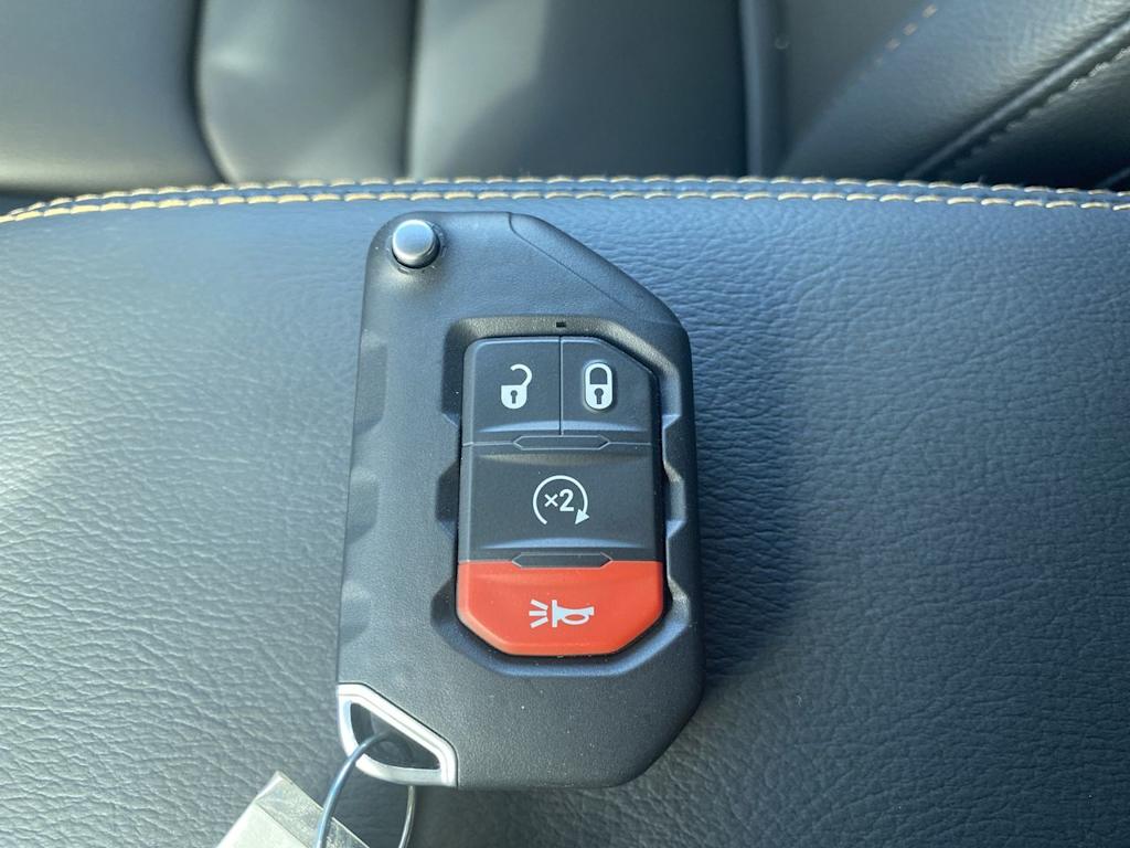 Thumbnail: 2026 Jeep Wrangler - 15