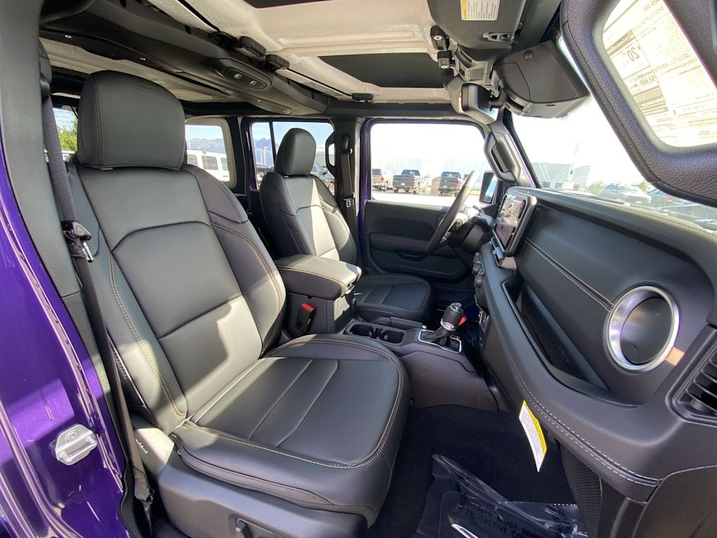 Thumbnail: 2026 Jeep Wrangler - 10