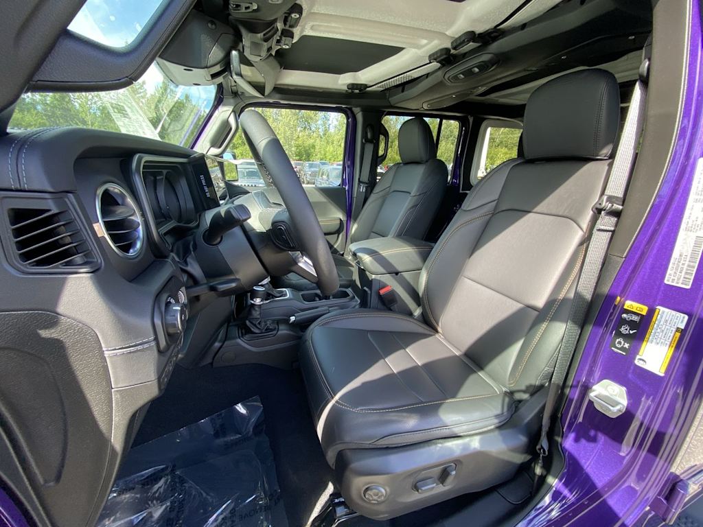 Thumbnail: 2026 Jeep Wrangler - 9