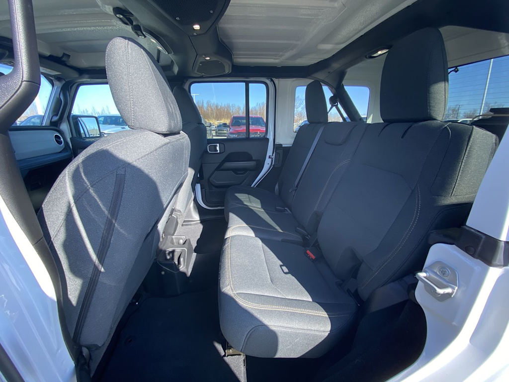 Thumbnail: 2025 Jeep Wrangler - 27