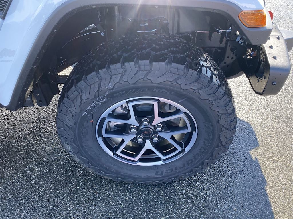 Thumbnail: 2025 Jeep Wrangler - 5