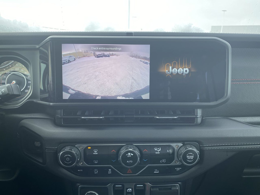 Thumbnail: 2025 Jeep Wrangler - 21