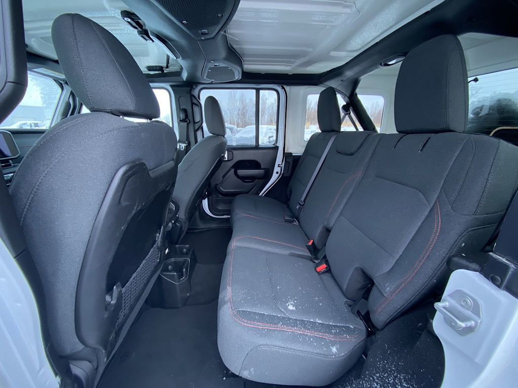 Thumbnail: 2025 Jeep Wrangler - 9