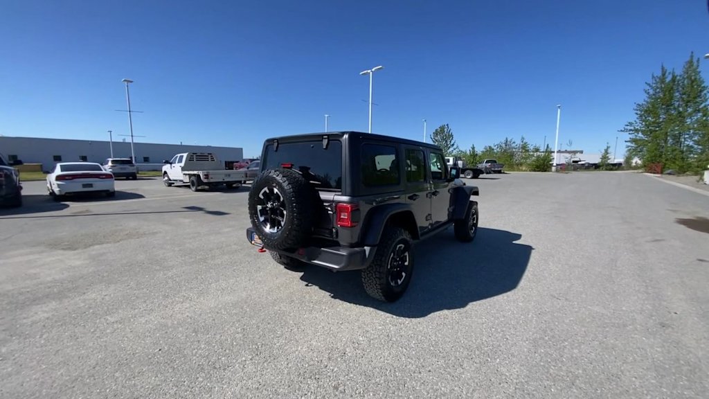 Thumbnail: 2026 Jeep Wrangler - 5
