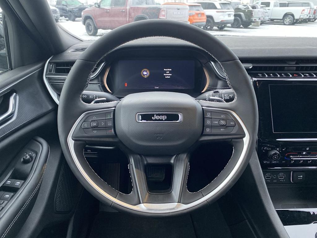 Thumbnail: 2025 Jeep Grand Cherokee - 2