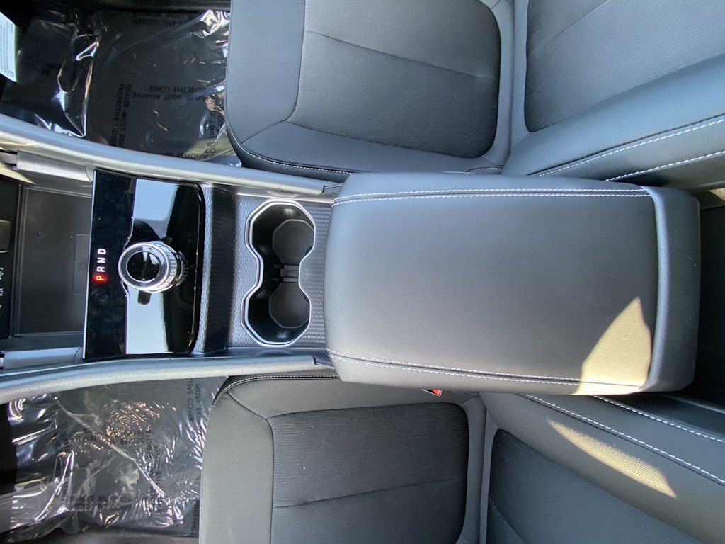 Thumbnail: 2026 Jeep Grand Cherokee - 26