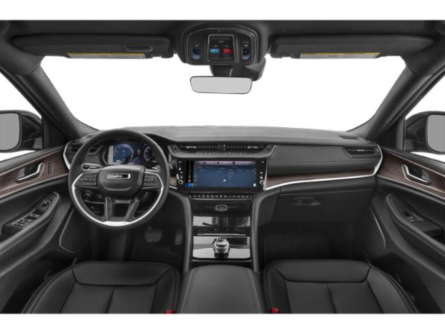 Thumbnail: 2026 Jeep Grand Cherokee - 7