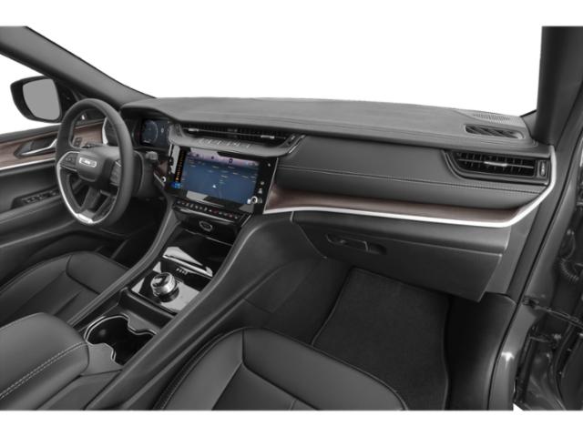 Thumbnail: 2026 Jeep Grand Cherokee - 10