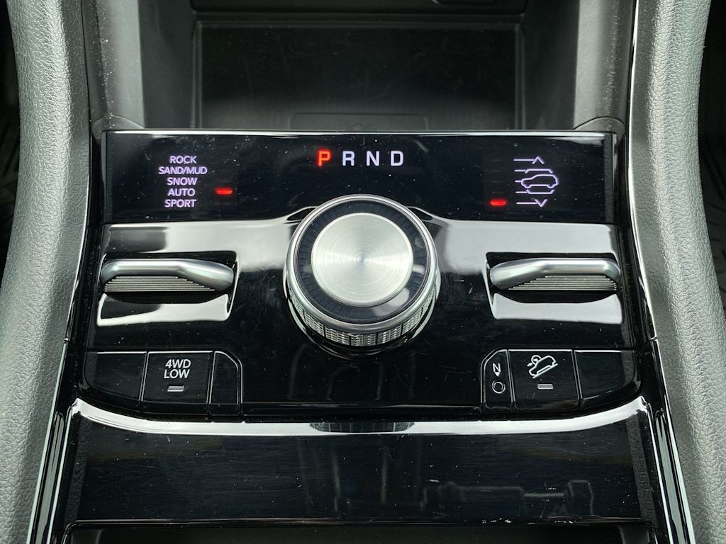 Thumbnail: 2024 Jeep Grand Cherokee - 23
