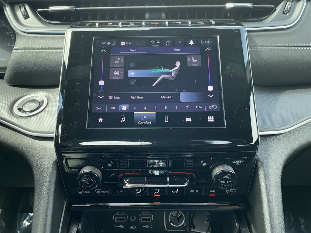 Thumbnail: 2025 Jeep Grand Cherokee L - 24