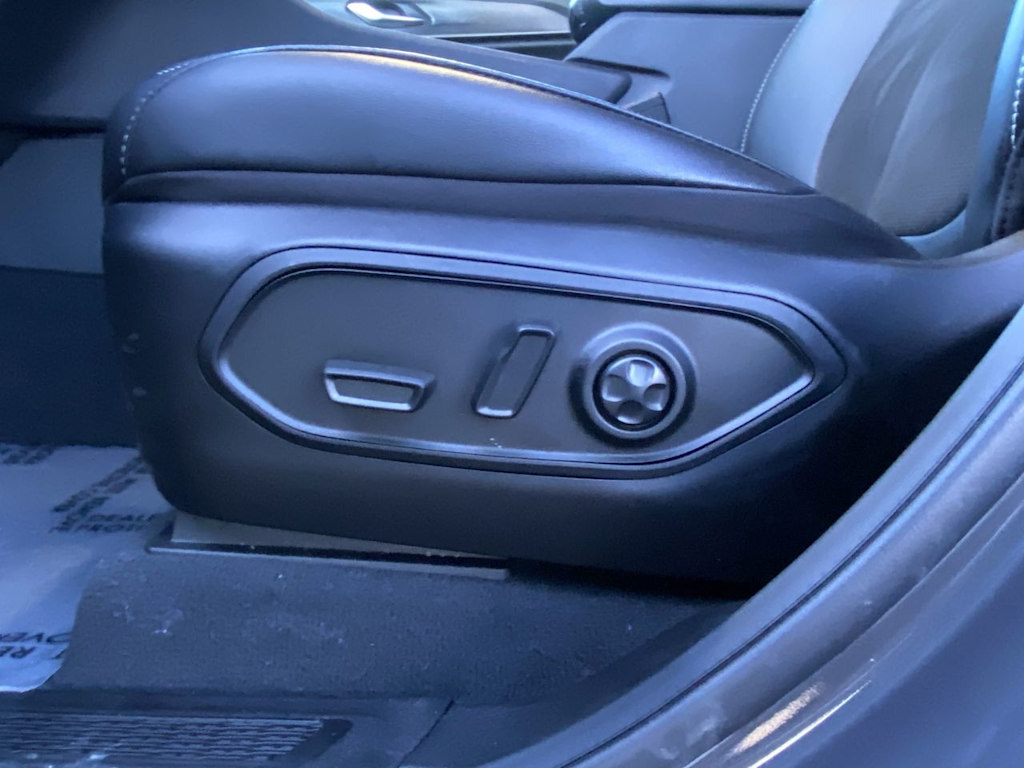 Thumbnail: 2025 Jeep Grand Cherokee L - 19