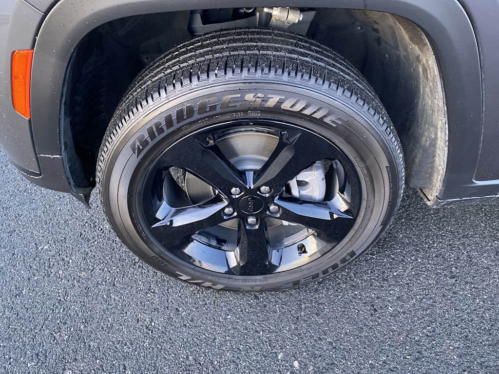 Thumbnail: 2025 Jeep Grand Cherokee L - 6