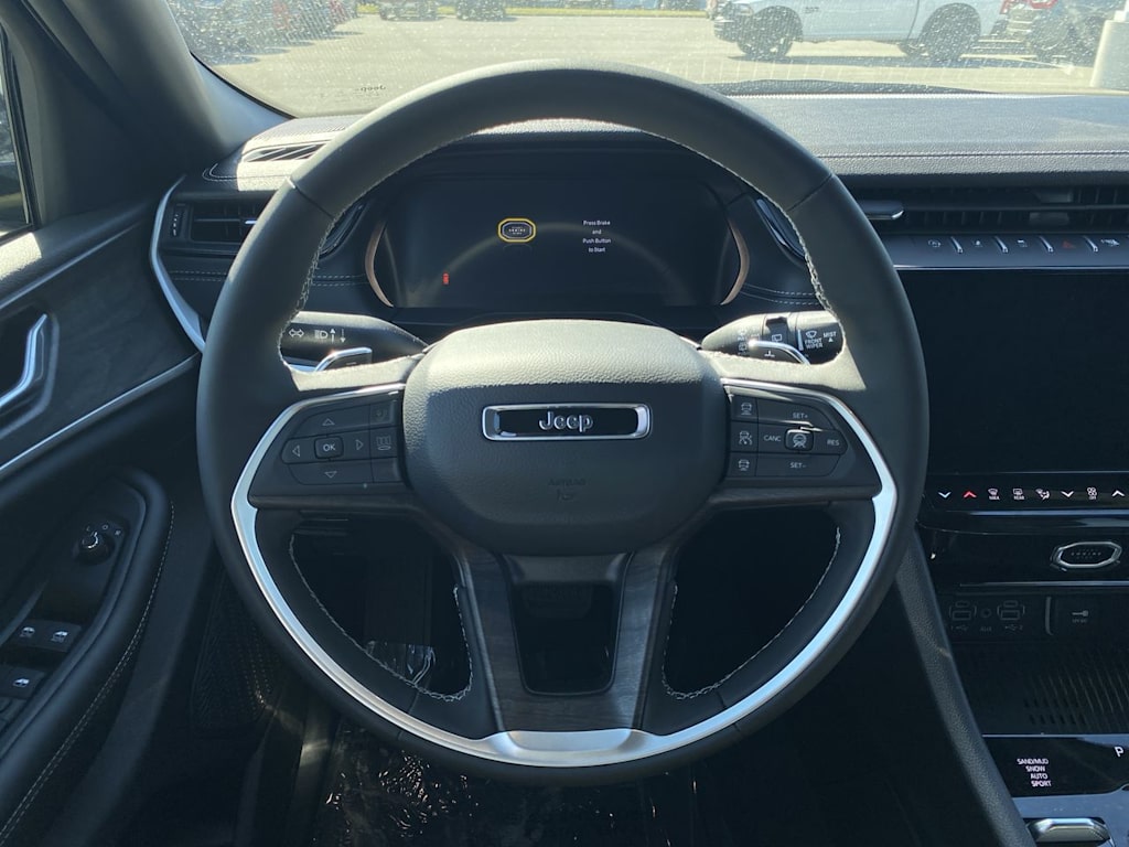Thumbnail: 2026 Jeep Grand Cherokee L - 2