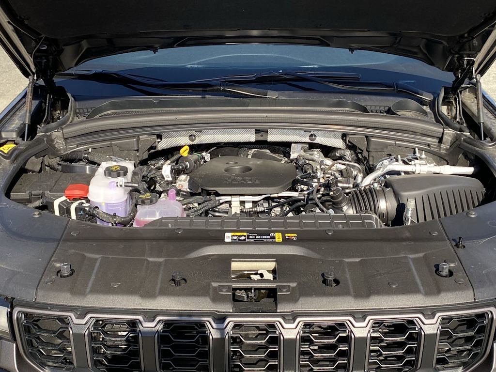 Thumbnail: 2026 Jeep Grand Cherokee L - 8