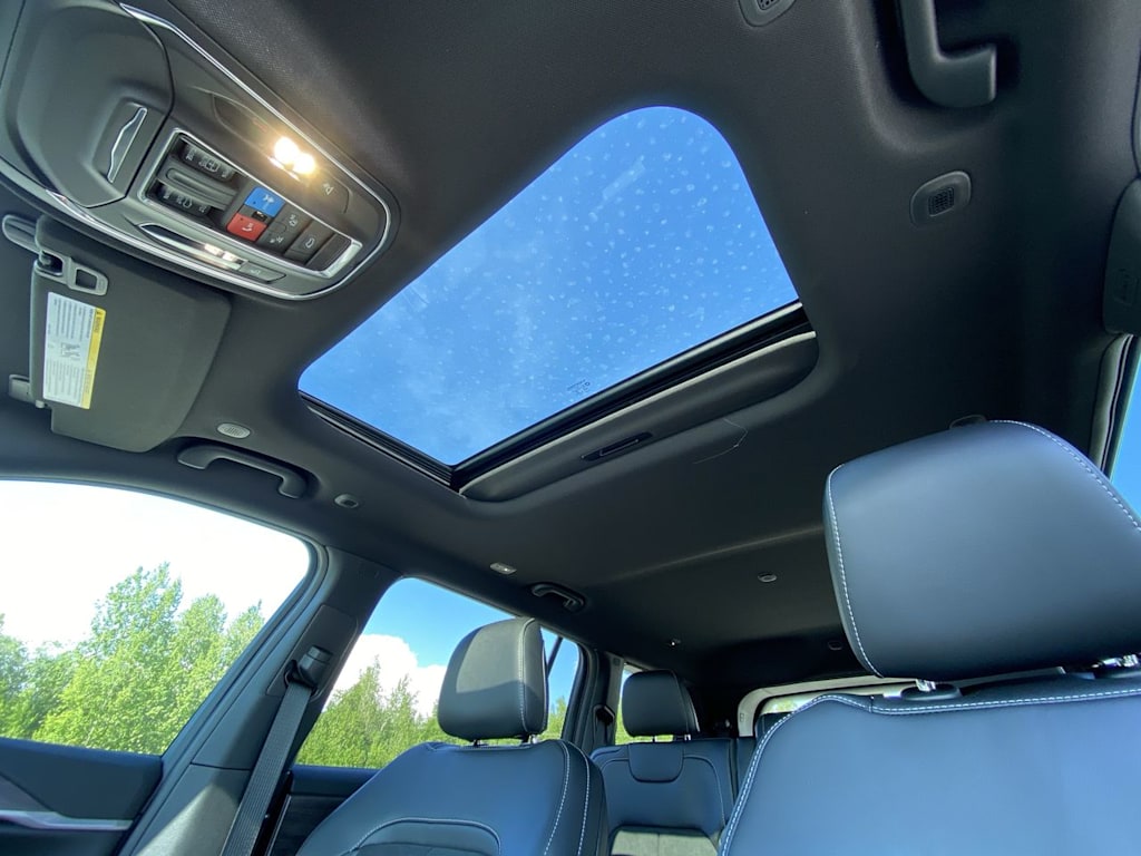Thumbnail: 2026 Jeep Grand Cherokee L - 25