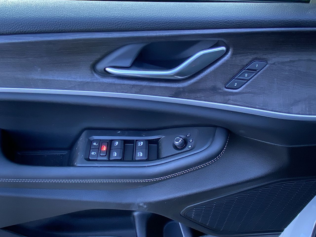 Thumbnail: 2025 Jeep Grand Cherokee L - 19