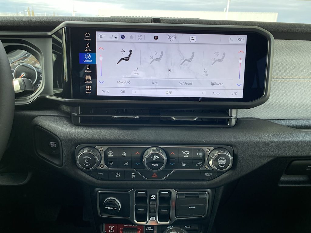 Thumbnail: 2025 Jeep Wrangler - 21