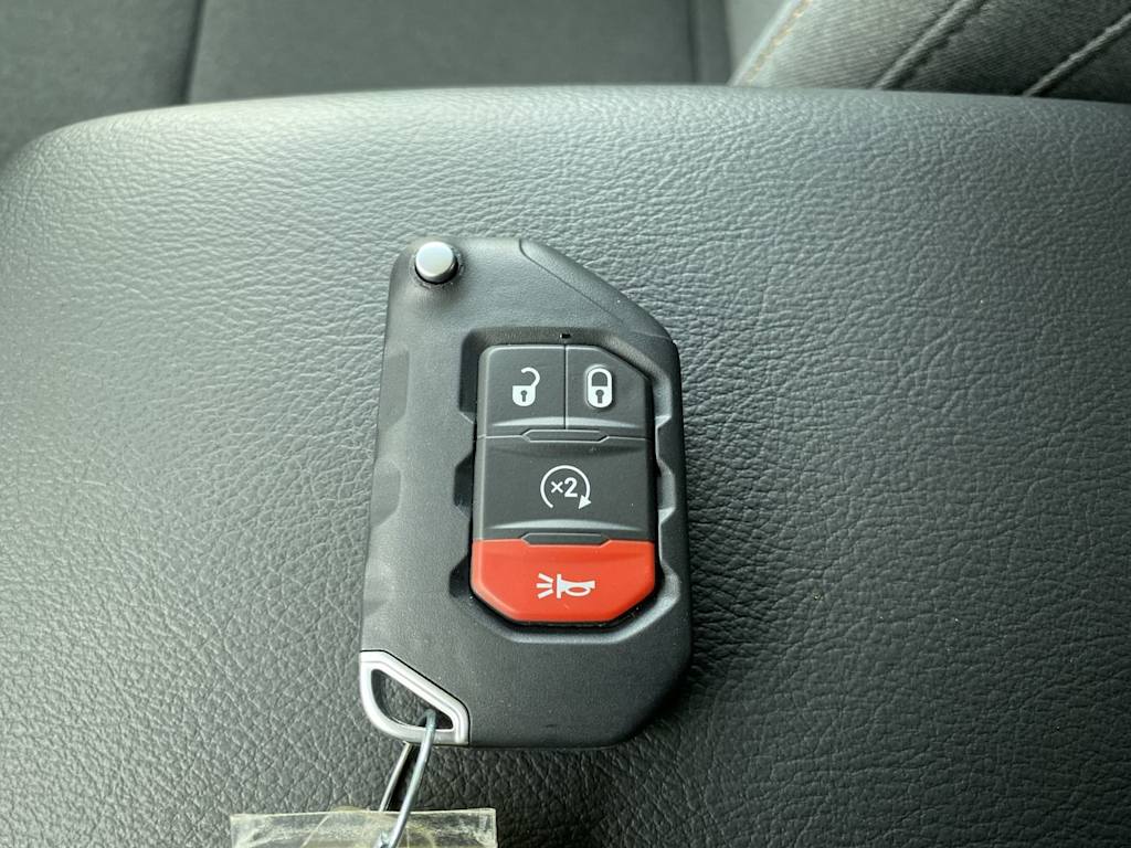 Thumbnail: 2025 Jeep Wrangler - 15