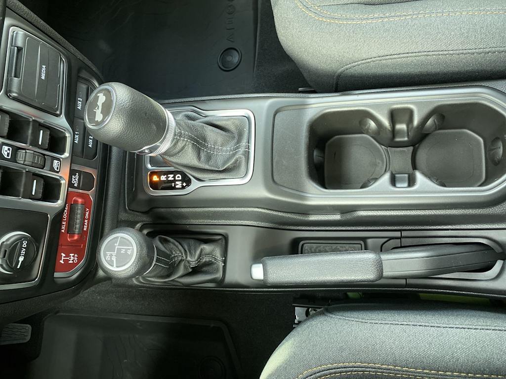 Thumbnail: 2025 Jeep Wrangler - 12