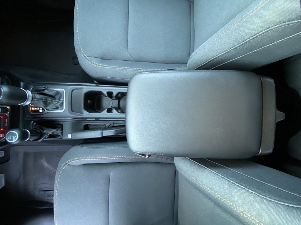 Thumbnail: 2025 Jeep Wrangler - 22