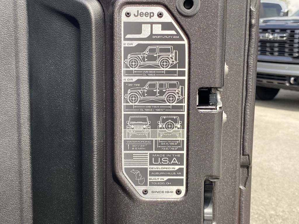 Thumbnail: 2026 Jeep Wrangler - 19