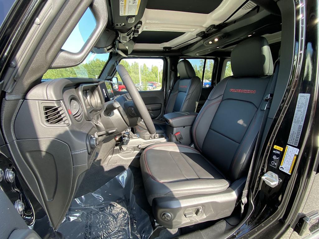 Thumbnail: 2026 Jeep Wrangler - 22