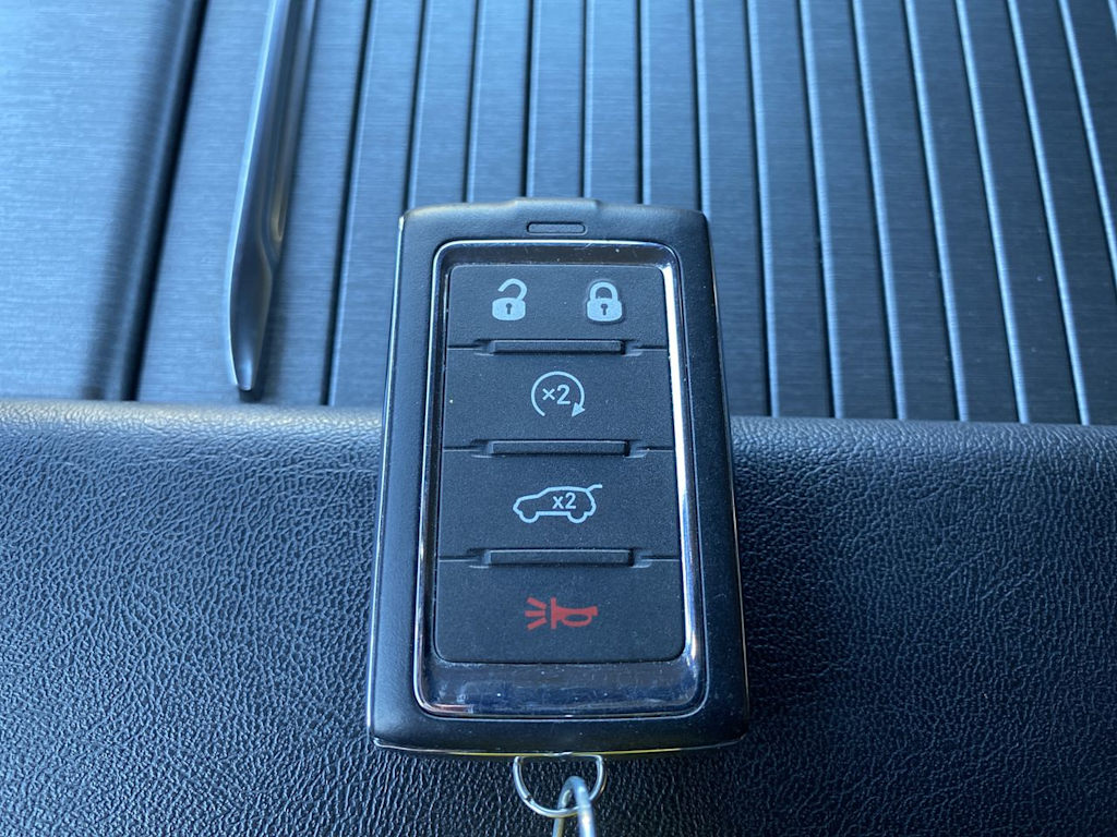 Thumbnail: 2025 Jeep Wagoneer - 20