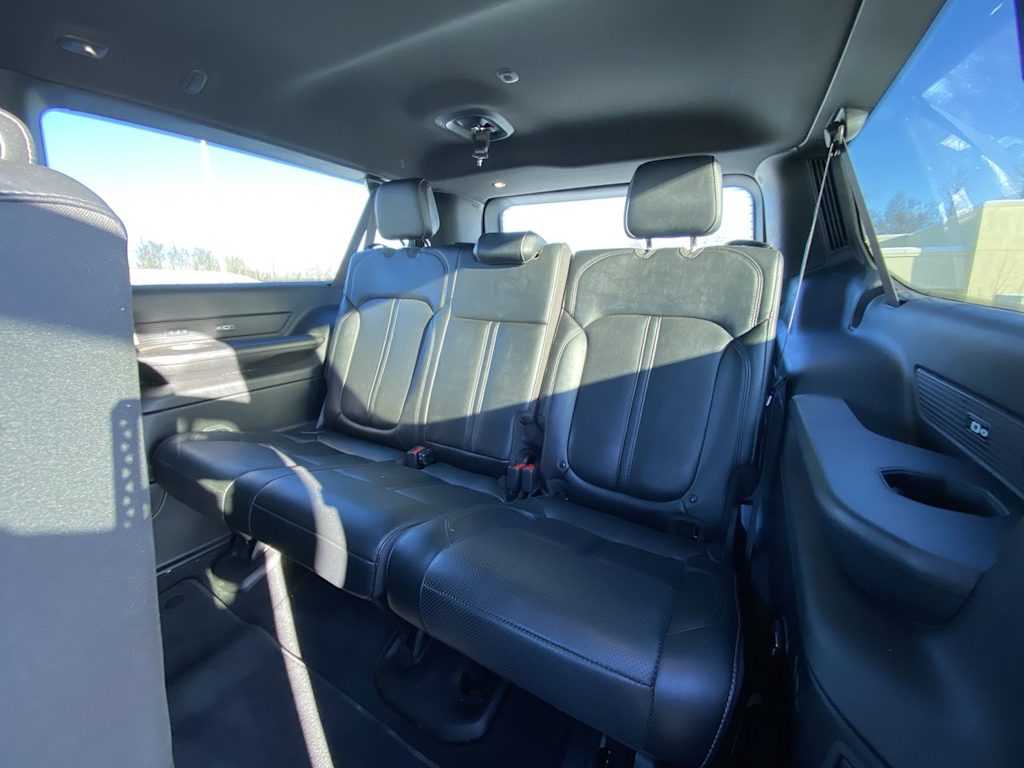 Thumbnail: 2025 Jeep Wagoneer - 22