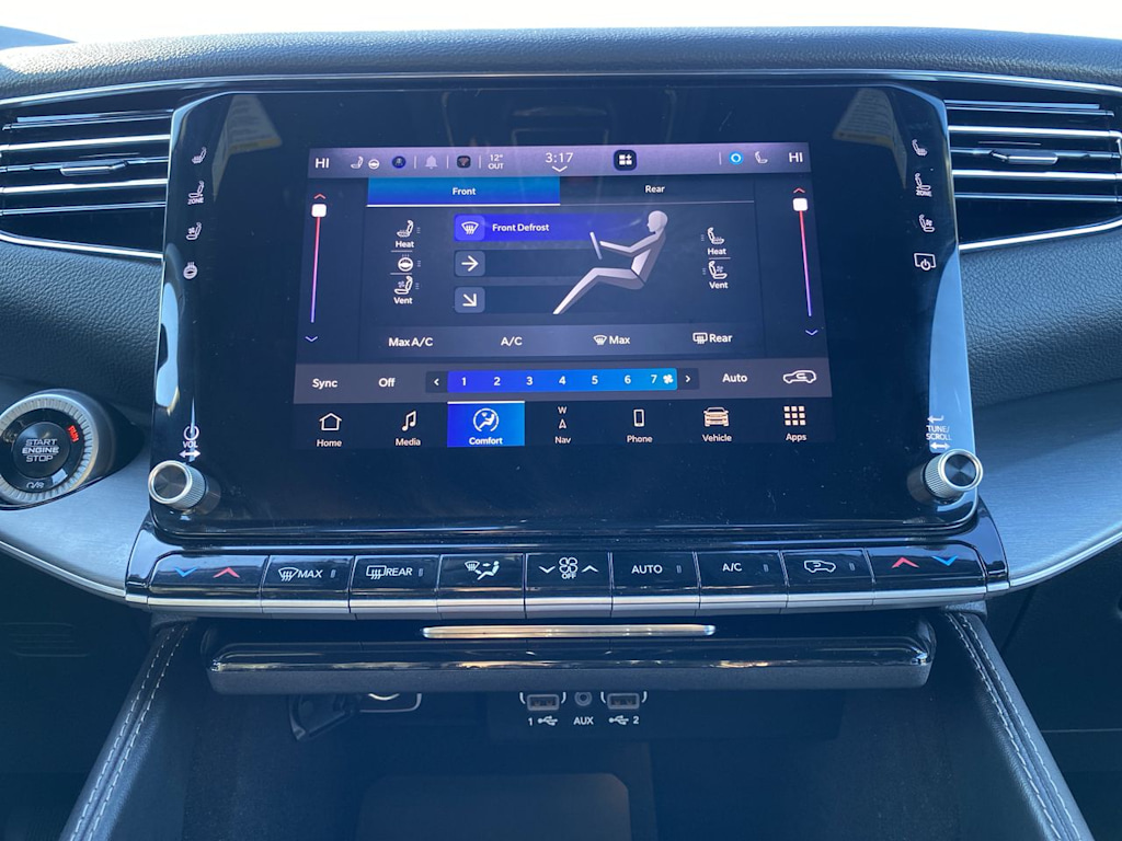 Thumbnail: 2025 Jeep Wagoneer - 18