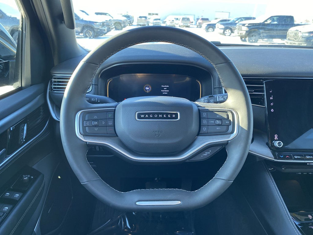 Thumbnail: 2025 Jeep Wagoneer - 2