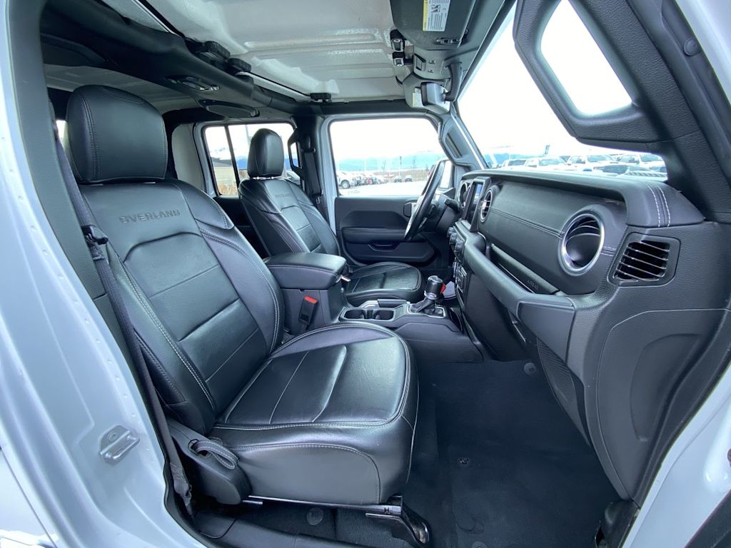 2022 Jeep Gladiator Overland 8