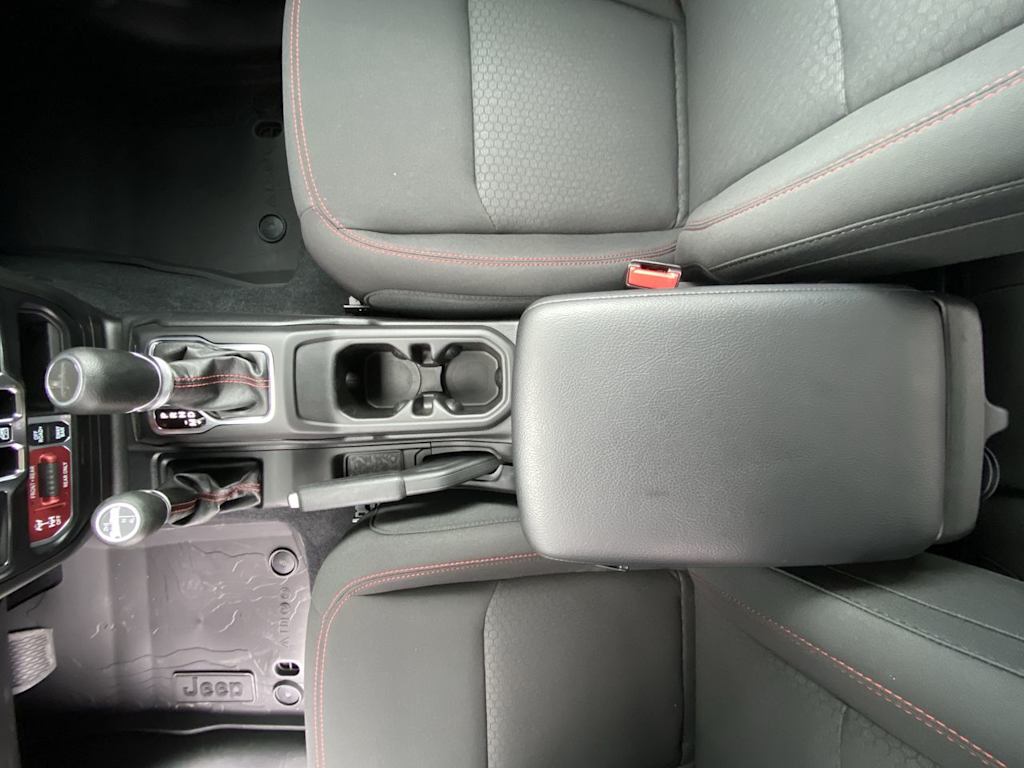 Thumbnail: 2023 Jeep Gladiator - 25