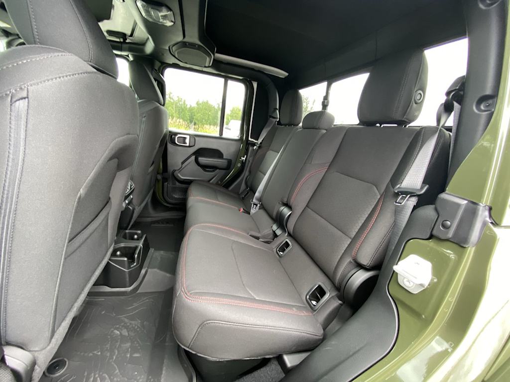 Thumbnail: 2023 Jeep Gladiator - 26