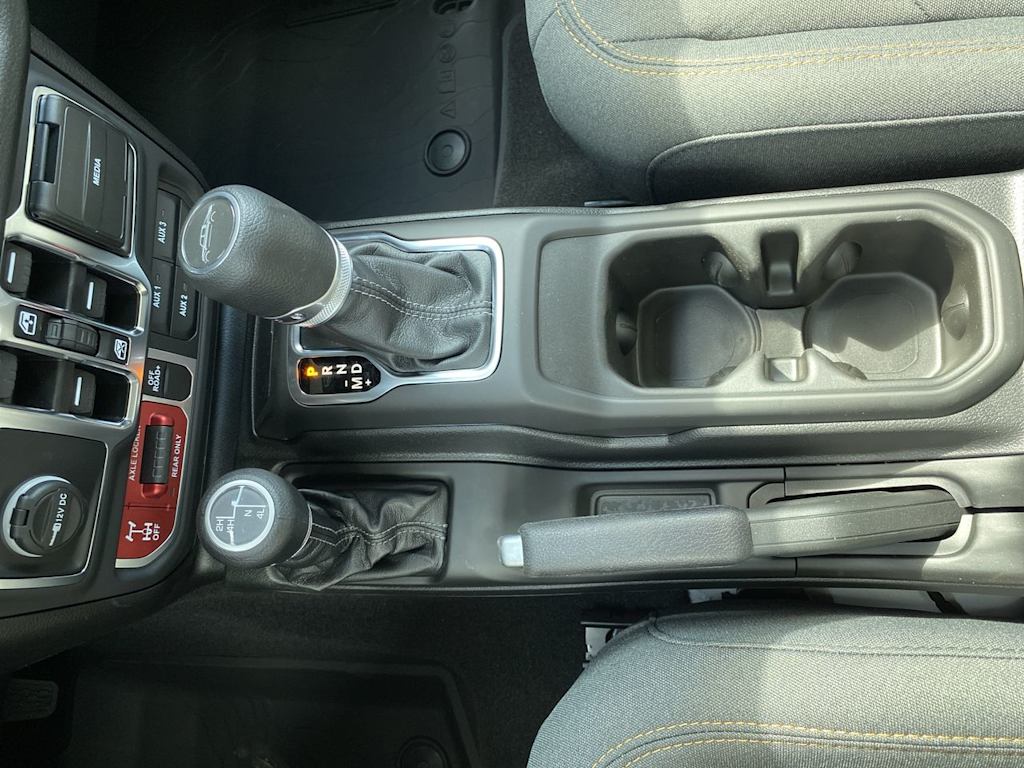 Thumbnail: 2025 Jeep Gladiator - 13