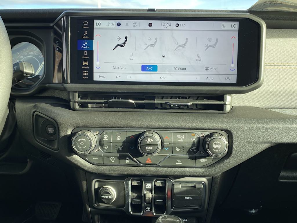 Thumbnail: 2025 Jeep Gladiator - 26