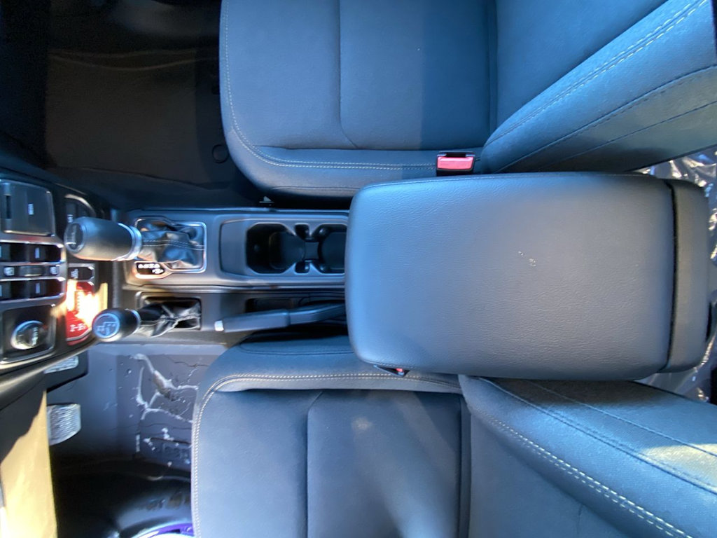 Thumbnail: 2026 Jeep Gladiator - 9