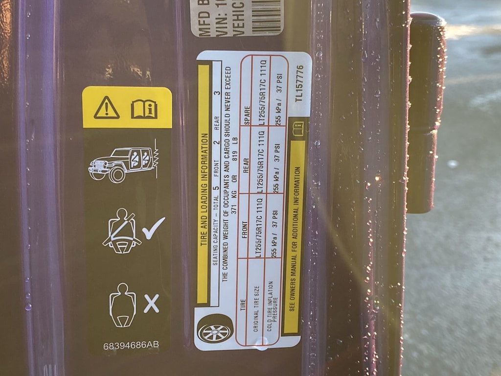 Thumbnail: 2026 Jeep Gladiator - 16