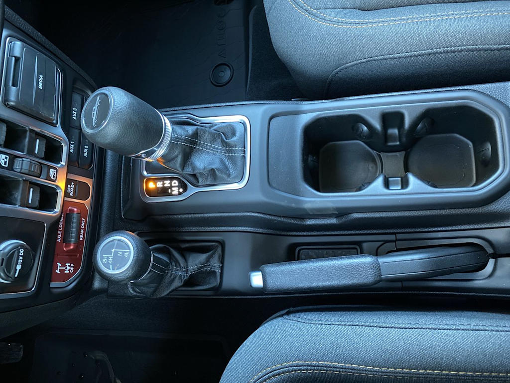 Thumbnail: 2026 Jeep Gladiator - 12