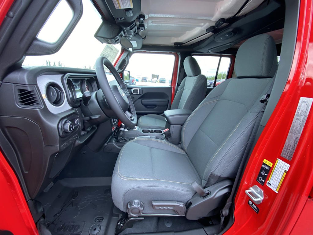 Thumbnail: 2025 Jeep Gladiator - 8