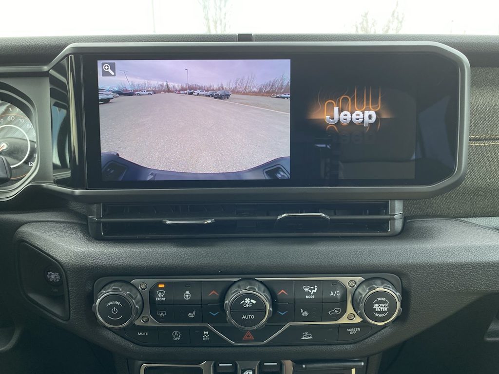 Thumbnail: 2026 Jeep Gladiator - 22