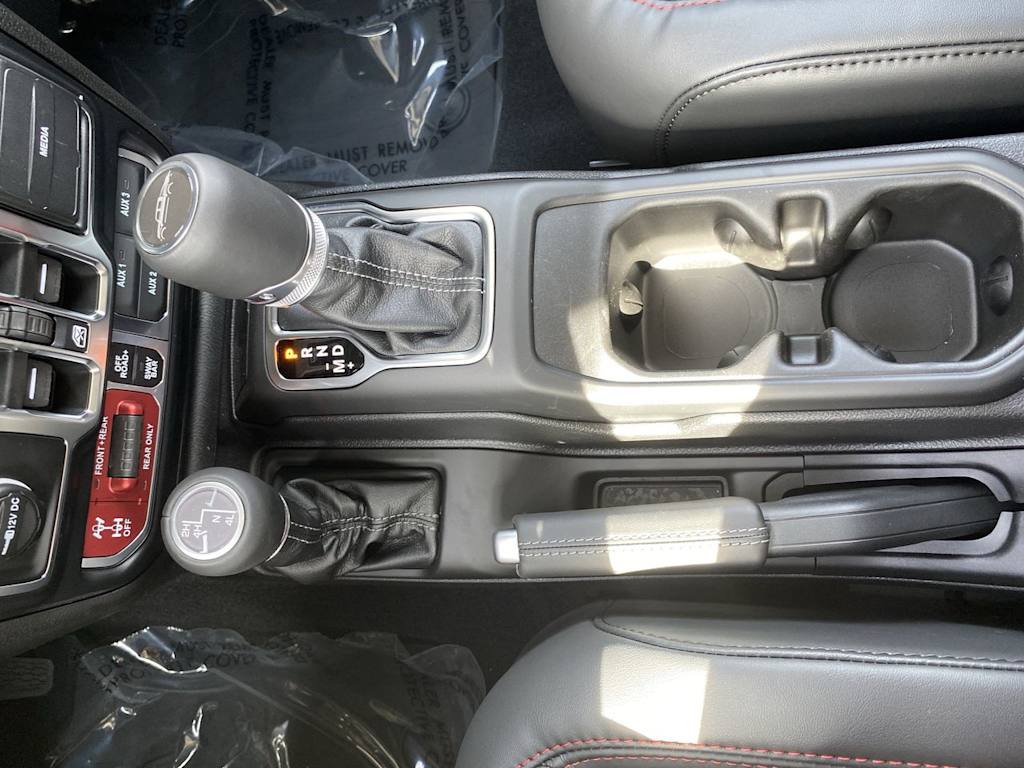 Thumbnail: 2026 Jeep Gladiator - 11