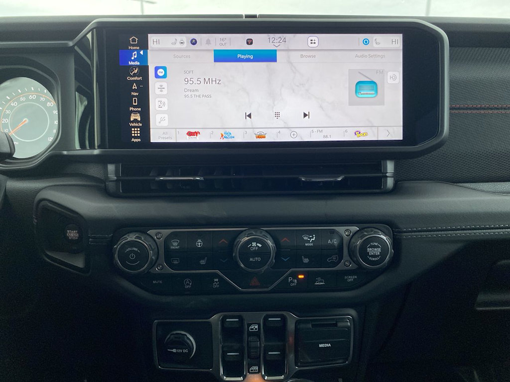 Thumbnail: 2026 Jeep Gladiator - 11