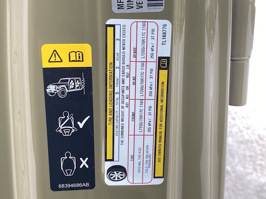 Thumbnail: 2026 Jeep Gladiator - 16