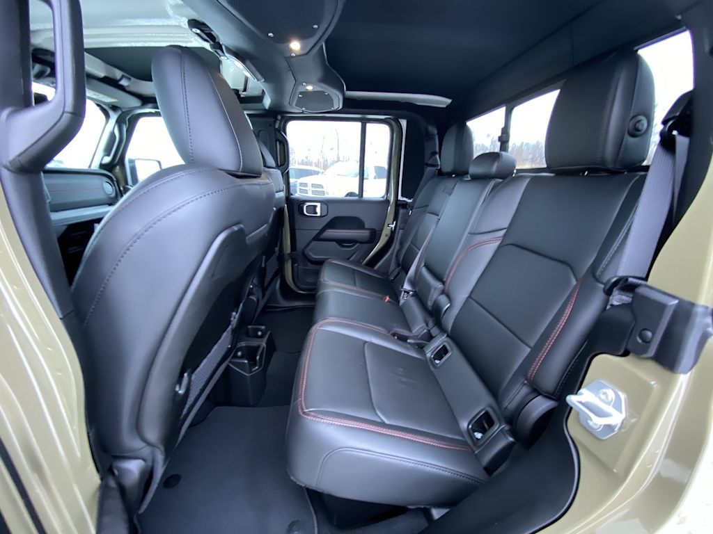 Thumbnail: 2026 Jeep Gladiator - 10