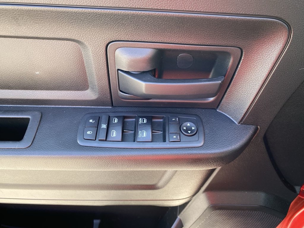 Thumbnail: 2019 RAM 1500 - 21