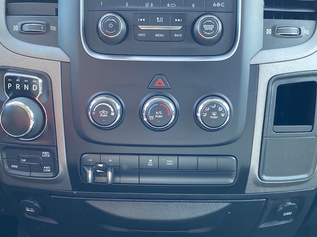 Thumbnail: 2019 RAM 1500 - 23