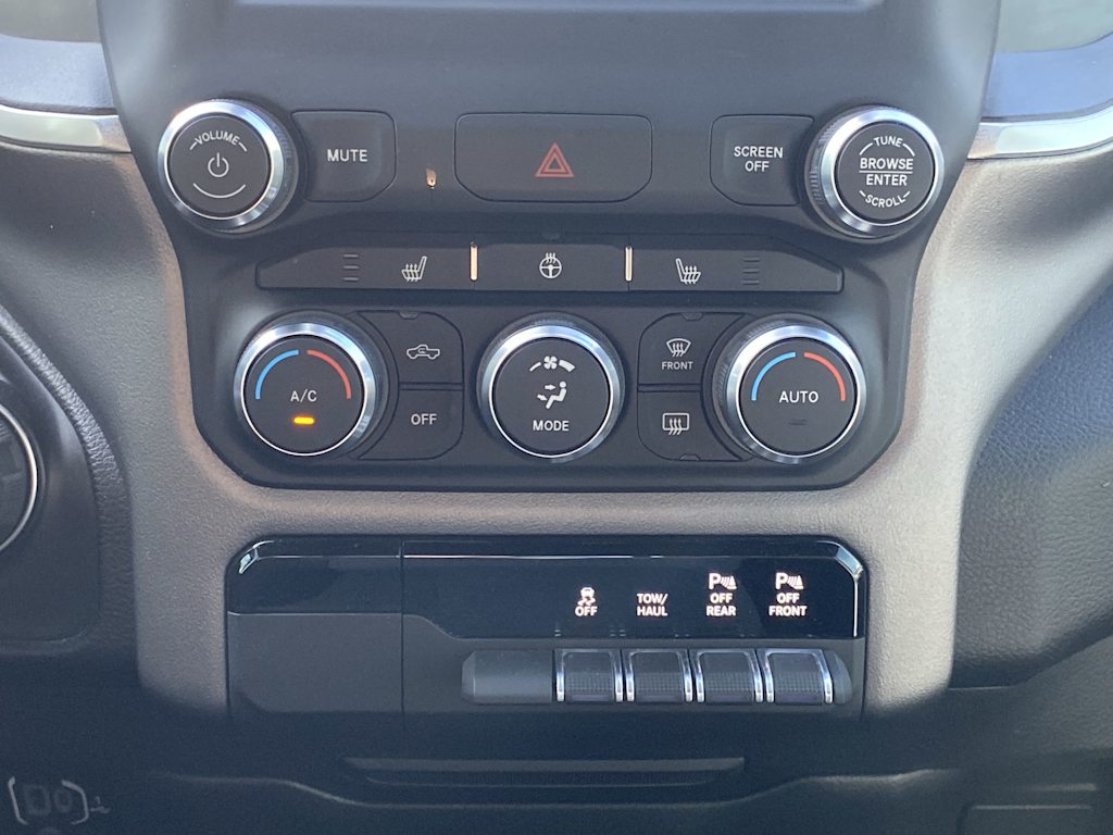 Thumbnail: 2022 RAM 1500 - 25