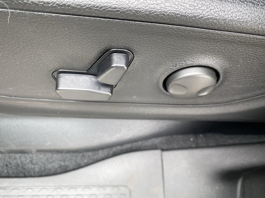 Thumbnail: 2026 RAM 1500 - 26