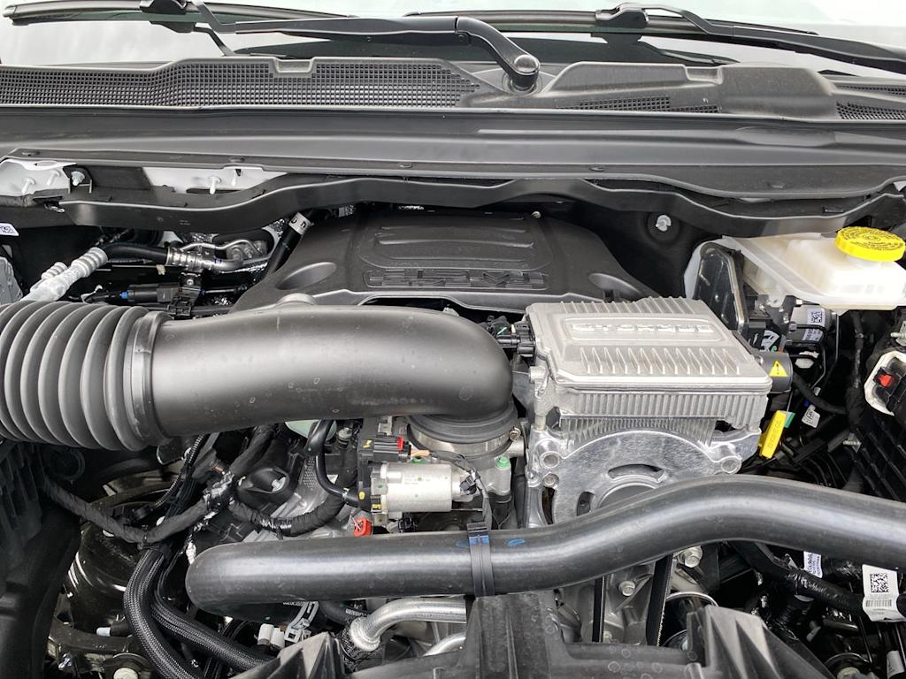 Thumbnail: 2026 RAM 1500 - 9