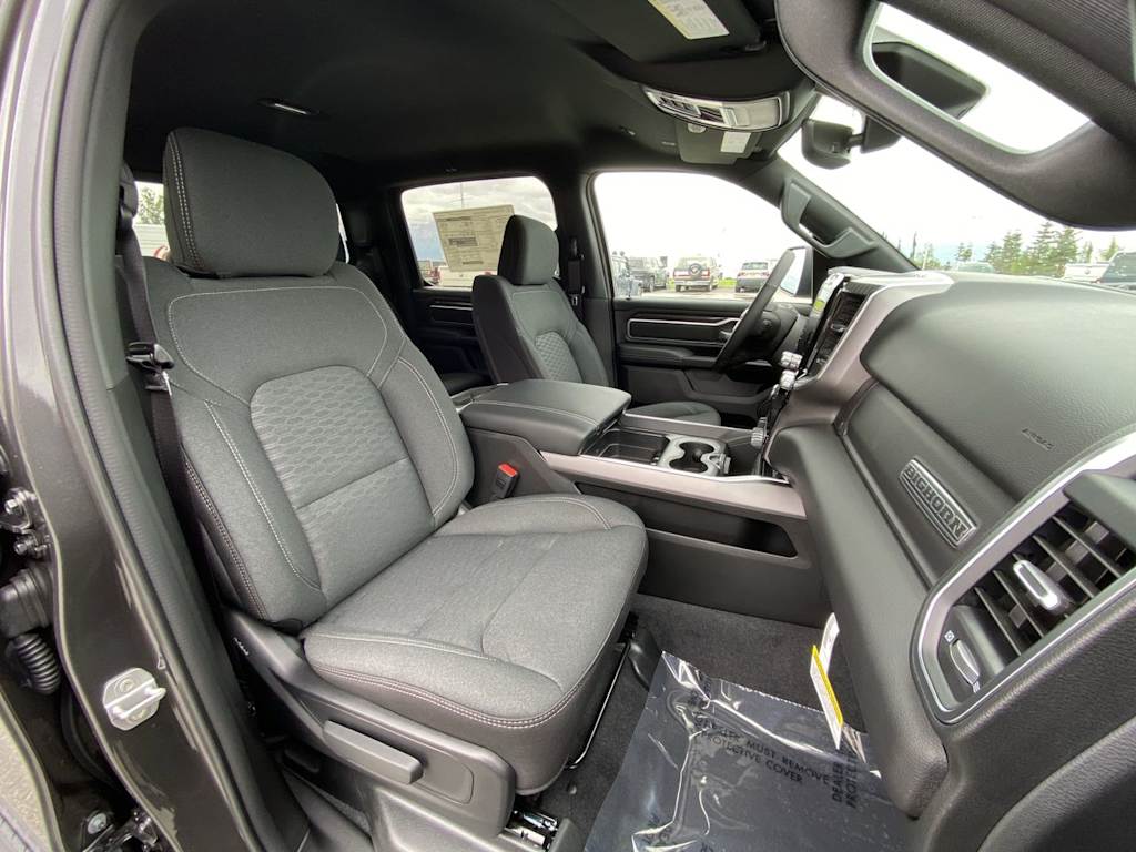 Thumbnail: 2026 RAM 1500 - 21